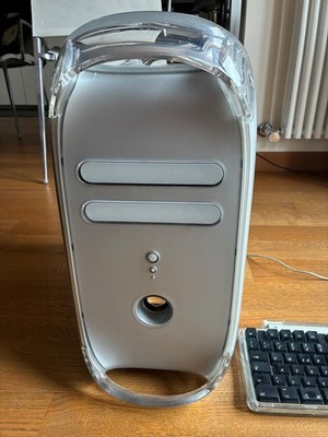 Apple Power Mac G4 Quicksilver 733 MHz Vintage Computer