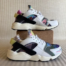 Nike Air Huarache SE Pixel Game Shoes Womens Size 11.5 Phantom White DX3264-902