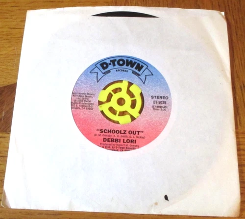 DEBBI LORI Schools Out / Lonely Lovin' Heart 45rpm D-TOWN D7-9029 SYNTH POP FUNK
