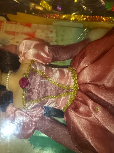 Disney Belle, Beauty and the Beast, Brass Key Keepsakes, Porcelain Doll, 2005 - Picture 4 of 16