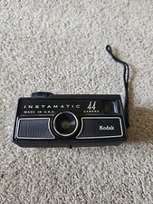 Vintage Kodak Instamatic 44 Camera -Magicube- NOT TESTED