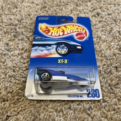 Hot Wheels Mid 1990s Blue & White Card #230 XT-3 Blue & White w/ 5SPs