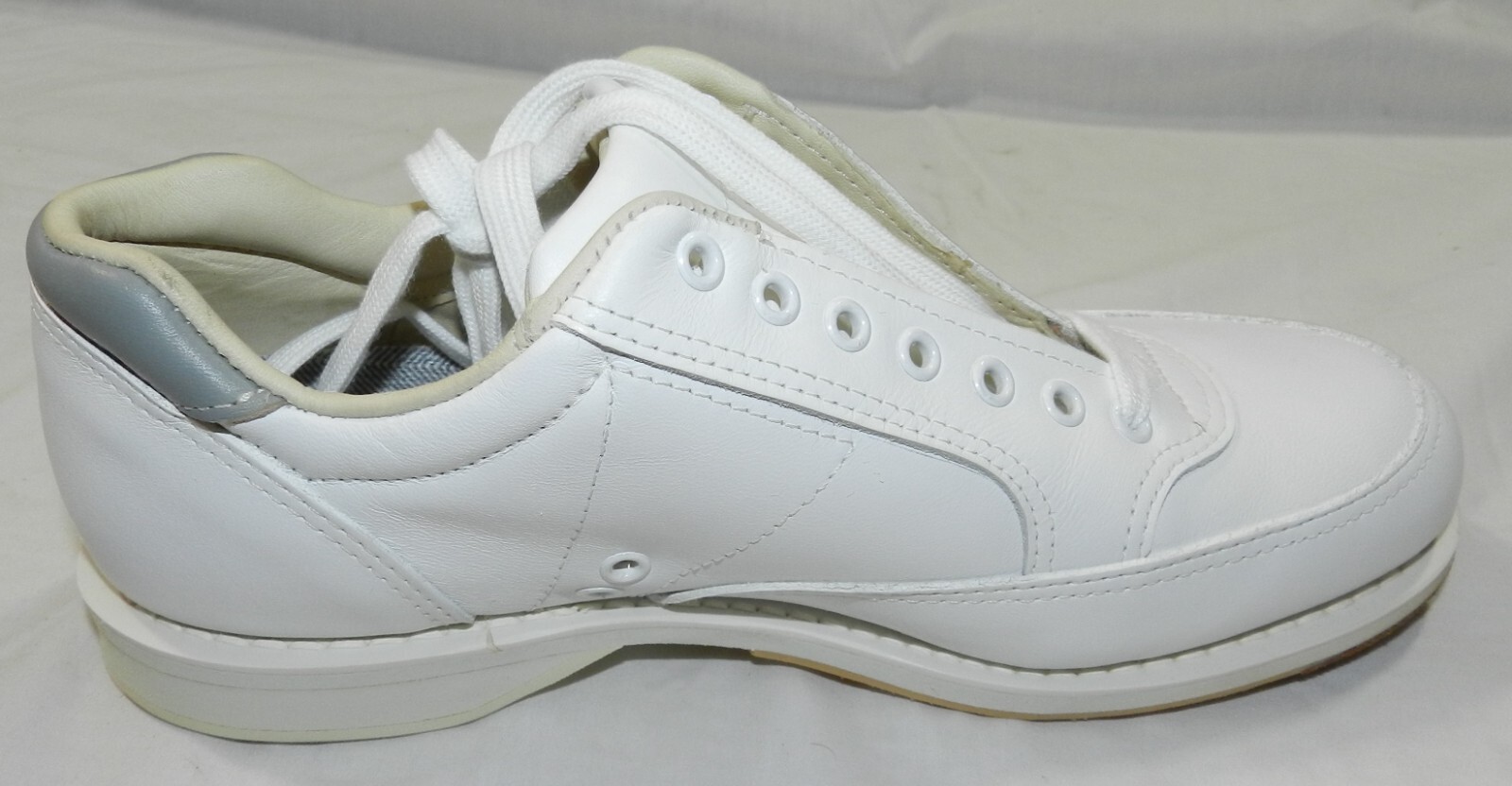 Lotto 39 Scarpe da bowling casual Linds nuove con scatola Uomo LH 6 5 D Bianco