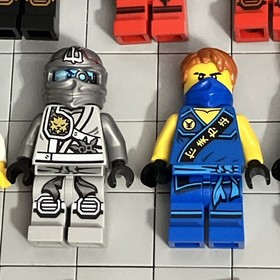 LEGO&reg; Minifigure Lloyd Jungle Knee Pads Tournament 70749 Ninjago G5 5