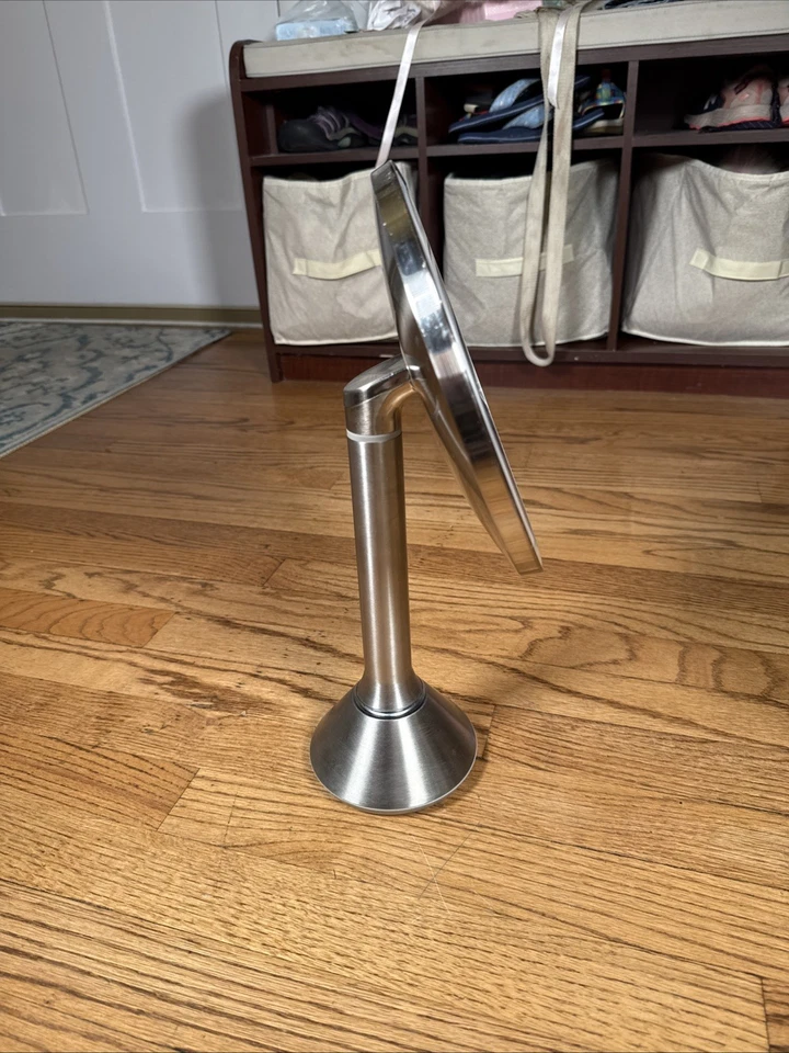 Simplehuman BT1080 Lighted Mirror 8" Sensor Activated w/ 5x Magnification - Image 3 of 4