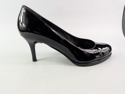 Stuart Weitzman For Russell And Bromley schwarze Lackleder-Pumps UK 4,5