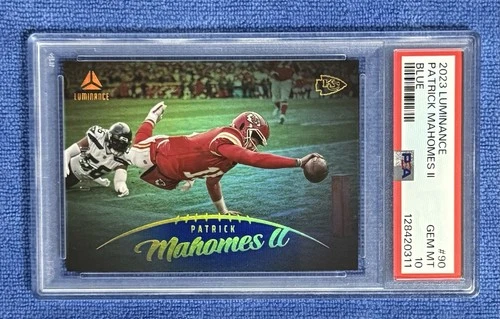 2023 Luminance Patrick Mahomes II #90 Blue /150 PSA 10