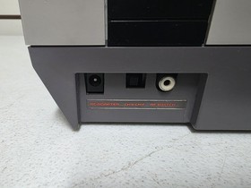 Nintendo Entertainment System NES Console - Gray (NES-001) W/Controller & Gun