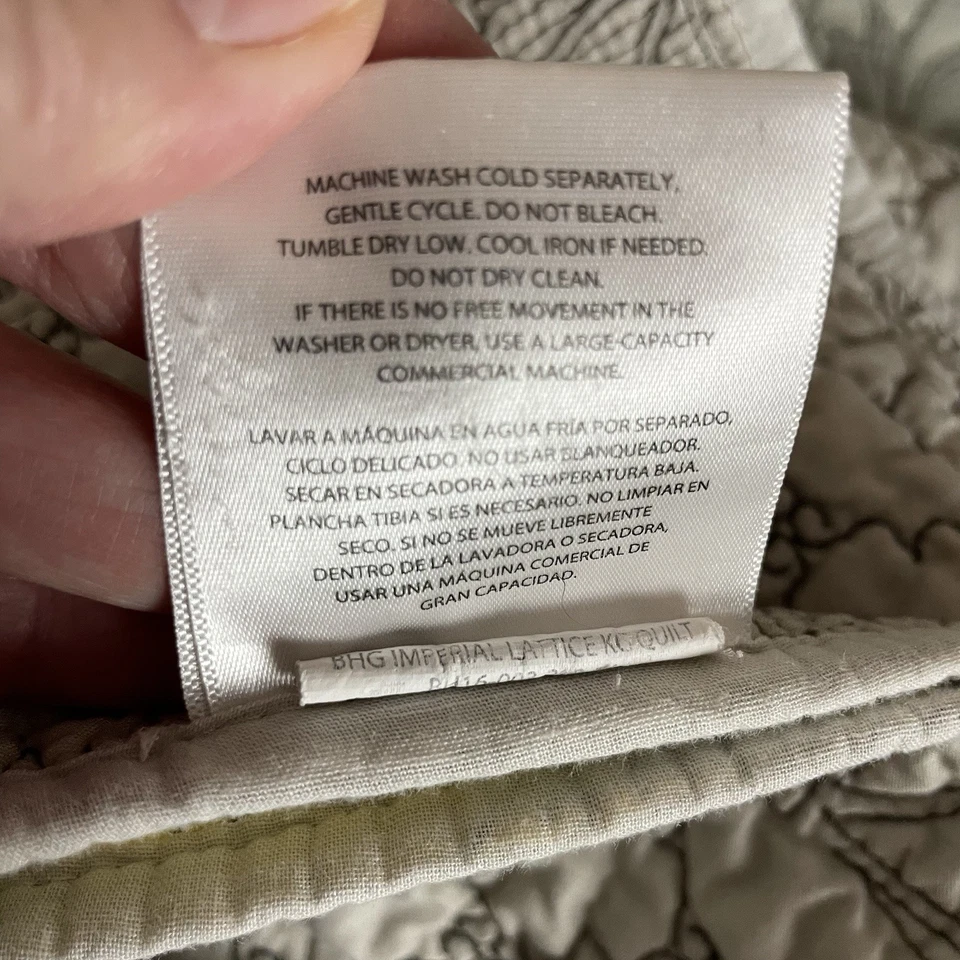 Better Homes Quilt Coverlet Queen Size Gray Yellow Black Stripe Reversible 88x98 - Image 4 of 4