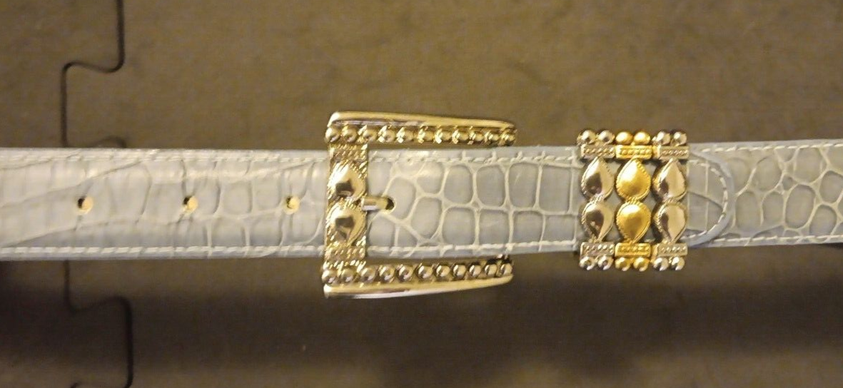 Vtg Women display picture 1