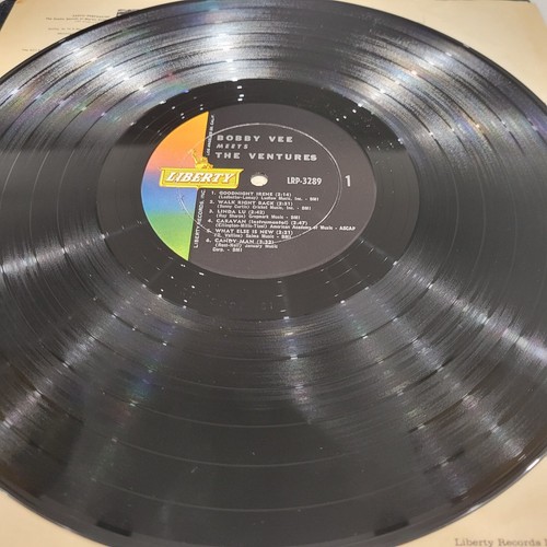 Bobby Vee Meets The Ventures Self Titled Vinyl LP - 1963- Mono- Liberty LRP-3289 - Picture 4 of 6