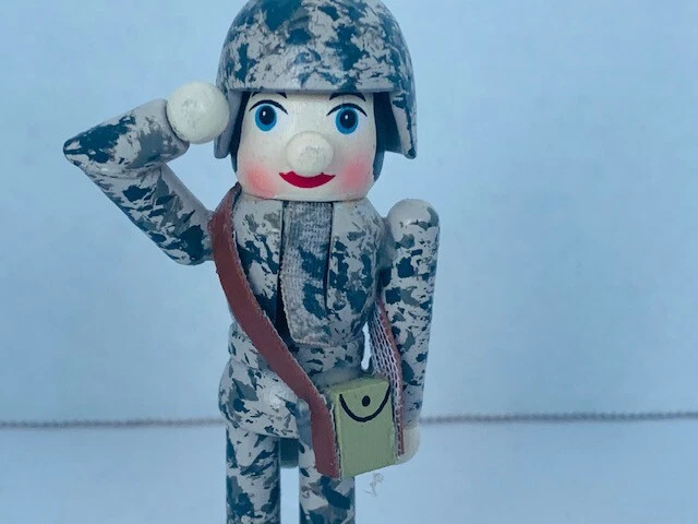 胡桃夹子军事退伍军人圣诞假日雕像装饰士兵复古 A2 — 第 4/4 张图片