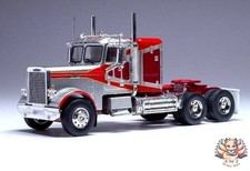 IXO Freightliner FLC 120 64 T 1977 Red Silver 1/43 Diecast Model Car