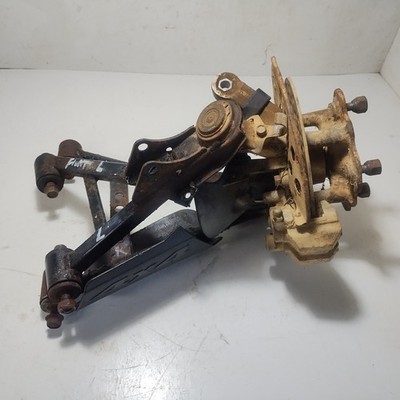 2008 Yamaha Grizzly 400 4x4 Left Front A Arm Knuckle