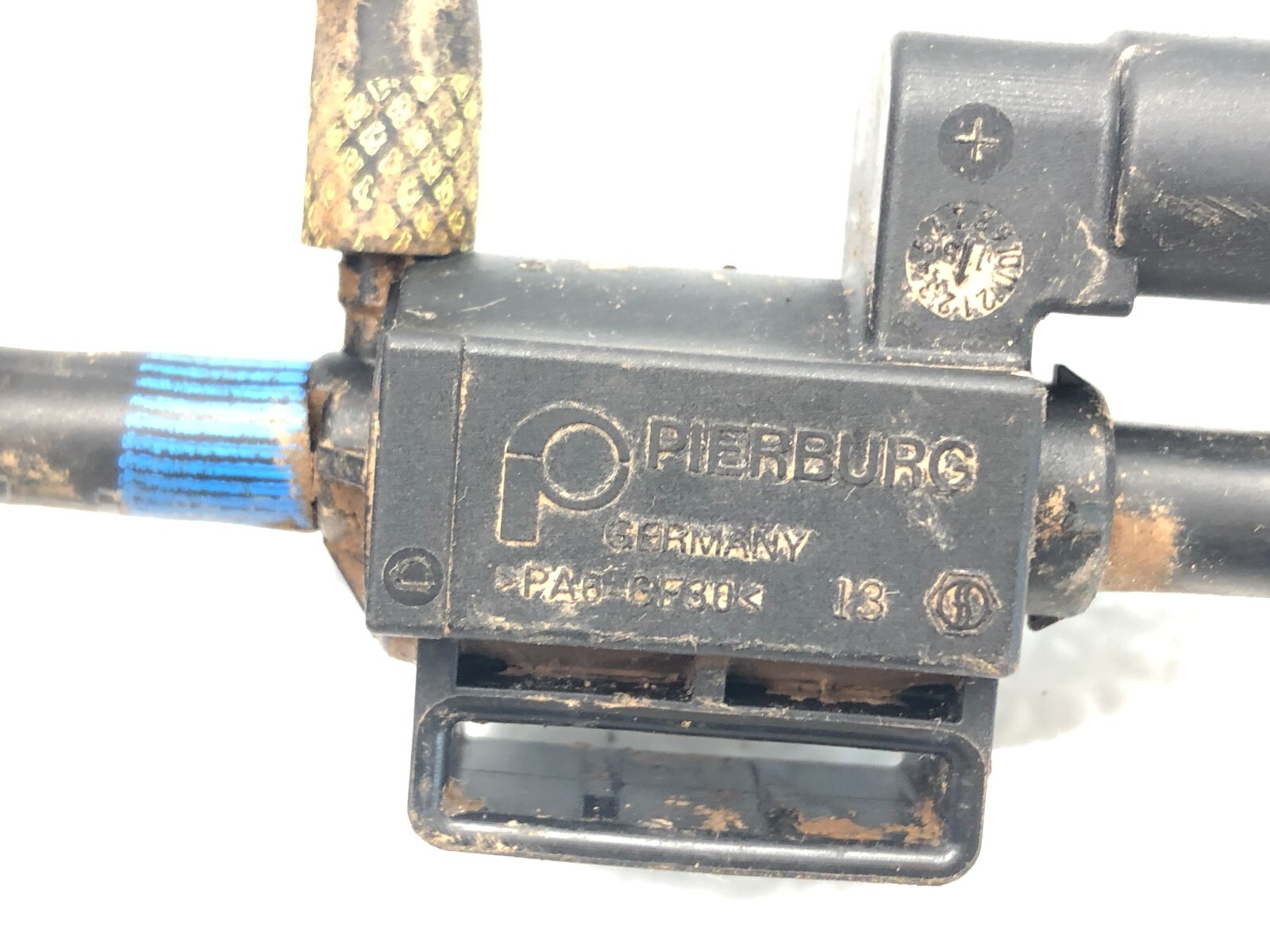 2014-2018 BENTLEY FLYING SPUR 4.0L V8 TURBO BOOST SOLENOID VALVE W/ HOSE LINE OE