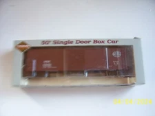 PROTO 2000#23351 50' SINGLE DOOR BOX CAR "NYC" #176322 FACTORY CAR~HO SCALE
