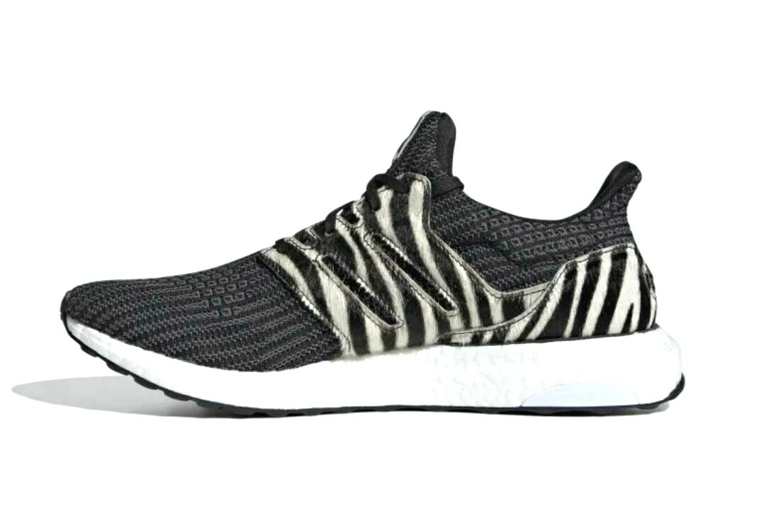adidas gazelle silver green womens Adidas Ultra Boost 22 Zebra main image 1