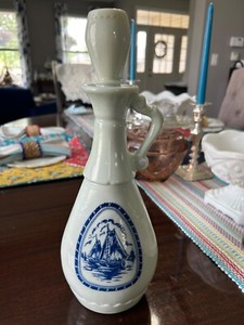 1963 Jim Beam DELFT BLUE Decanter Bottle White With Blue Ship Windmill D-334