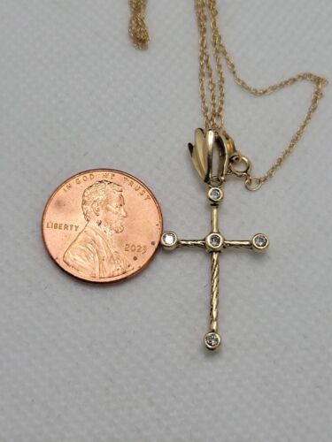 14 KT Solid Yellow Gold 5 Diamond Textured Cross Pendant Necklace 18" Dainty - Picture 11 of 11