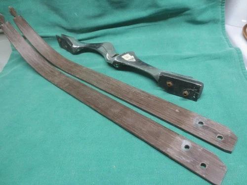 vtg  PLAS/STEEL Glas-Lite Bushwhacker 45lbs 28" Takedown Bow Hunting
