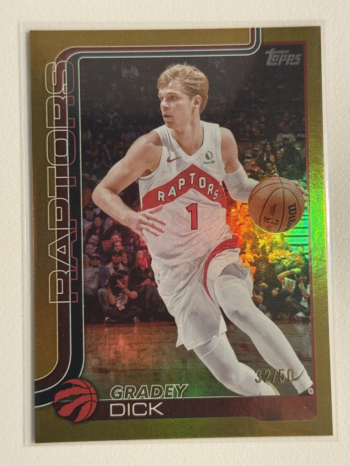 2025-26 Topps #28 Gradey Dick Gold Holo Foil #/50