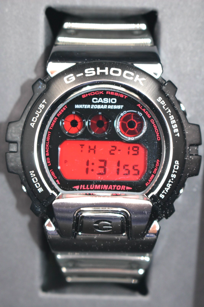 【新品・未開封】G-SHOCK GM-6900YRA-8JF CASIO G-SHOCK GM-6900YRA-8JF Metal Covered Silver Bezel Digital