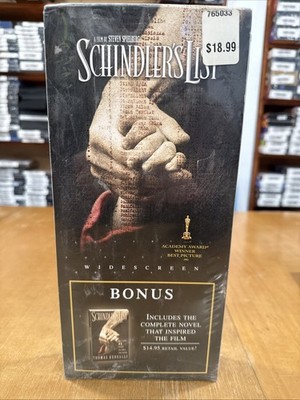 Schindler's List Gift Set Book DVD 2004