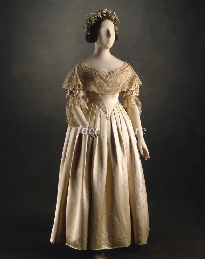 1840 Victorian Champagne Satin and Lace Wedding Dress Tudor Costume  Medieval