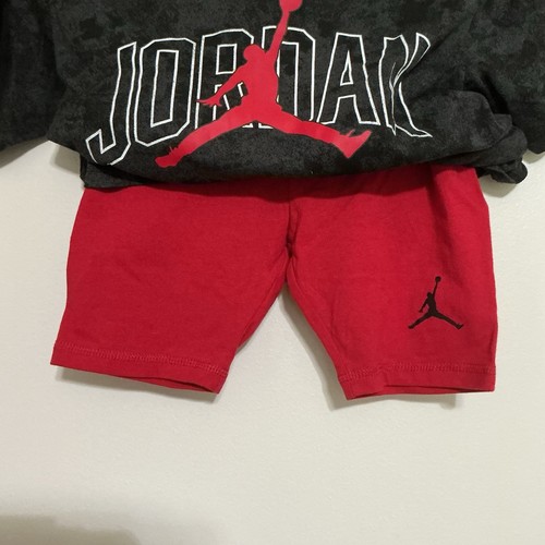 Jordan Flight NWT 2-Piece Set Girls Small 8 -10 Shirt and Bike Shorts Black Red - Picture 4 of 7