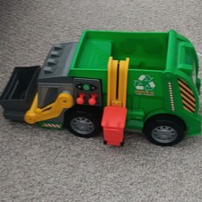 Maxx Action Trash City Battery Operated Garbage Truck w/ Recycling Bin  Can