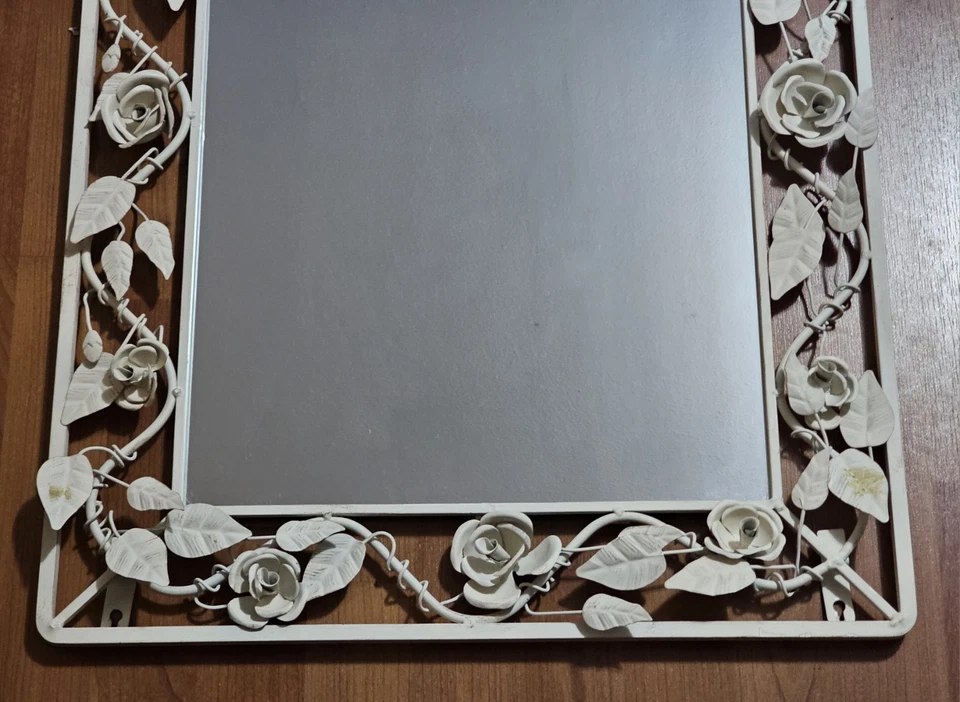 Vintage Italian Look White Painted Metal Rose Leaf Ornate Wall Mirror Art Deco - Image 4 of 4