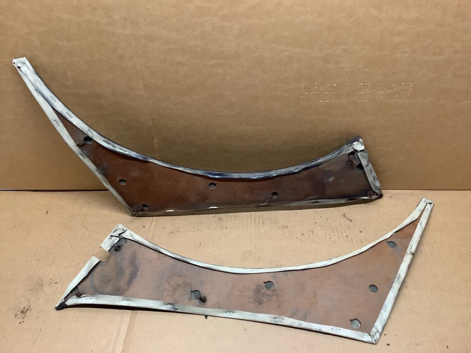 Datsun 240Z 260Z 280Z INTERIOR MOLDURA TRASERA PANELES DE PATAS DE PERRO izquierda/derecha OEM Foto 2 de 2