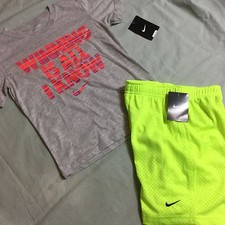 Nike 2-Piece Let T Shirt  WINNING IS ALL I KNOW  Gray Short Volt Size 6