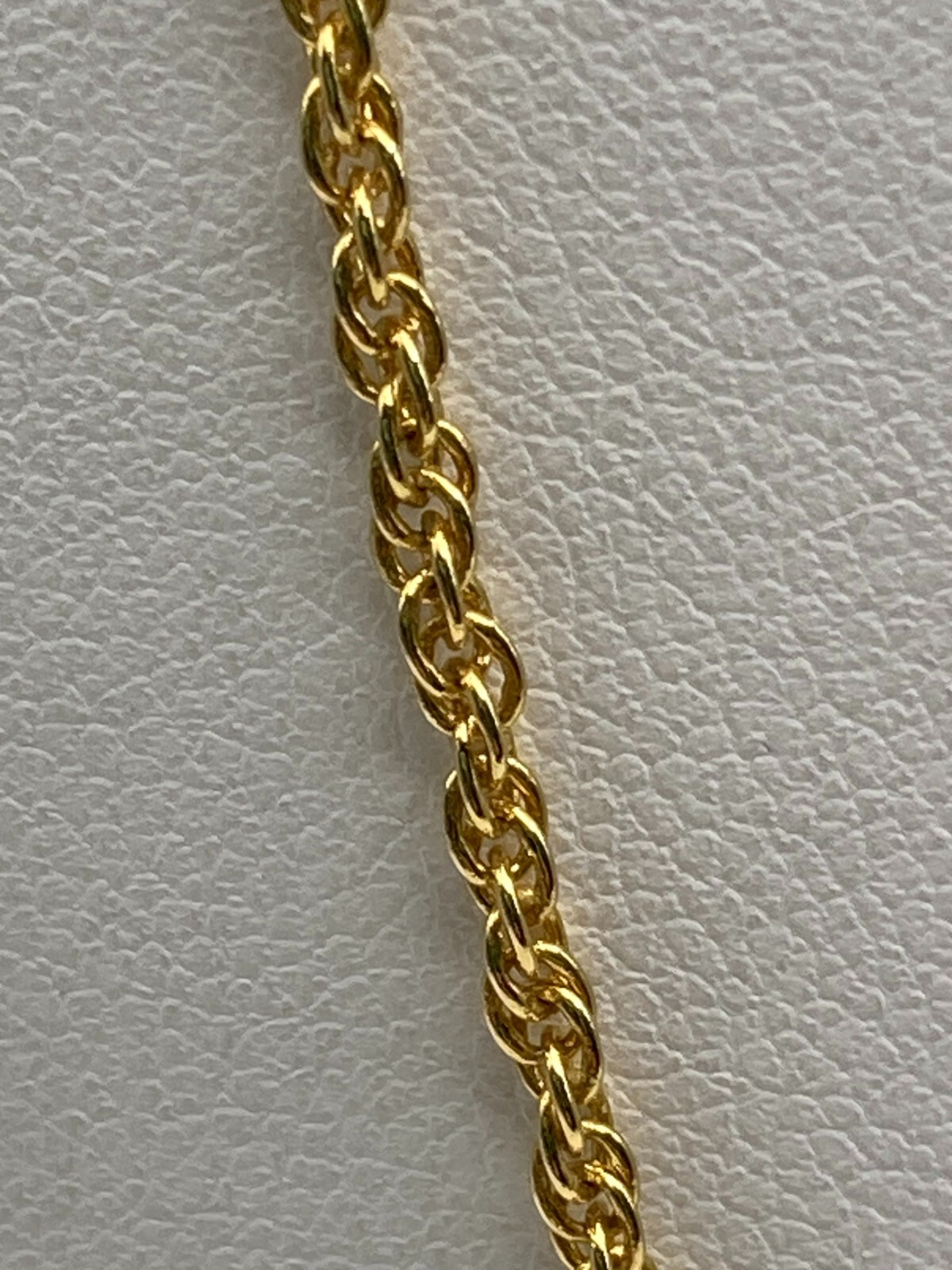 14k Gold Plated 2mm Singapore Twisted Curb Chain Neck… Gem