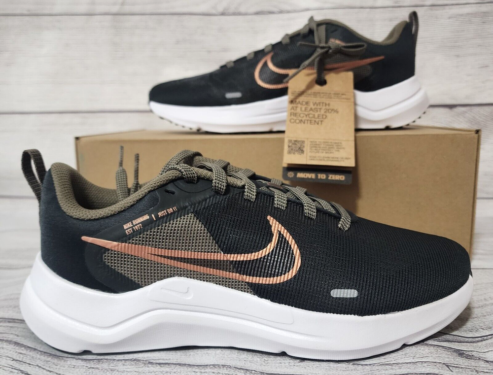 Nike Downshifter 12 Women's Sneakers in Smoke Grey Metallic Gold Size 7 DD9294-008
