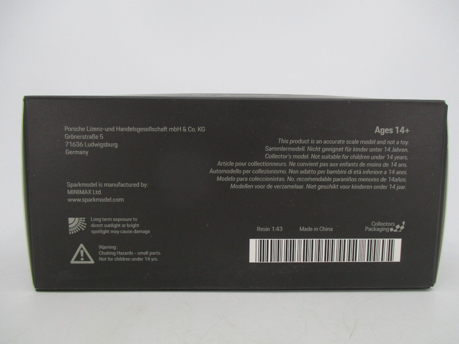 Foto 16 di 18