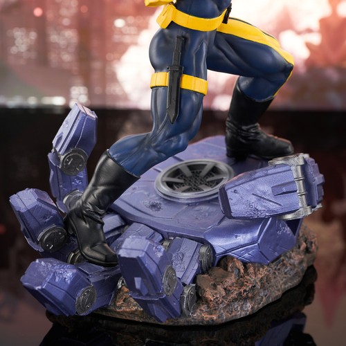 Diamond Marvel Premier Collection Bishop Statue - X-Men - Picture 11 of 11