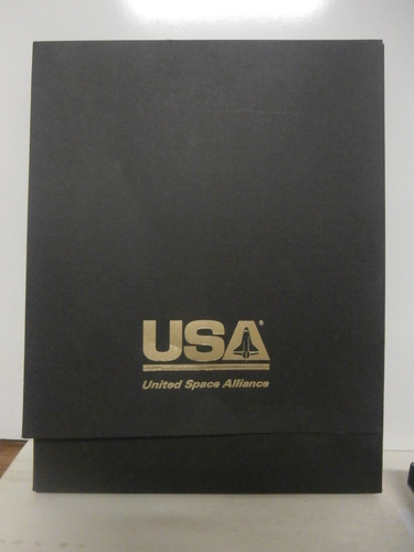 NASA United Space Alliance 3 Decades of Human Space Shuttle Program Package - Picture 6 of 6