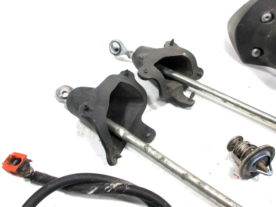 YAMAHA 2007 PHAZER GT 500 MISC TAPA DE GAS TIE ROD SENSOR ALMOHADILLA DE DIRECCIÓN LOTE DE PIEZAS Foto 3 de 4