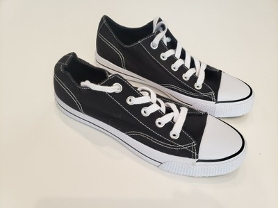 does payless sell converse