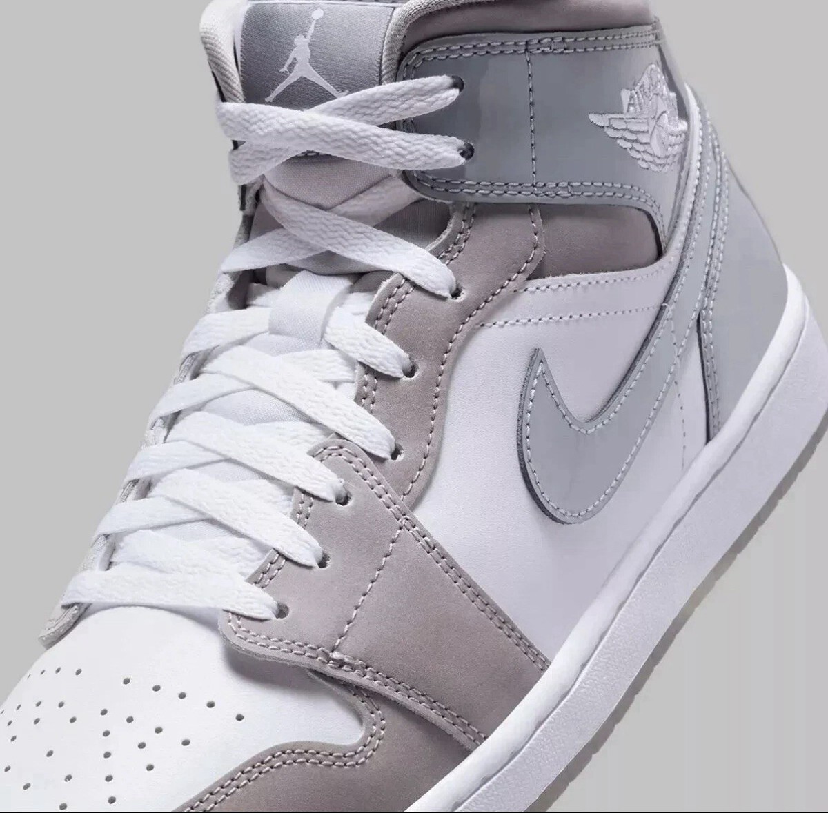【超希少】Air Jordan 1 ホワイト/クールグレー Nike Air Jordan 1 Mid SE White Medium Grey Cool Grey HF3216-100