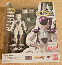 S.H. Figuarts Dragon Ball Z Freeza Frieza Figure Bandai Tamashii Nations Box