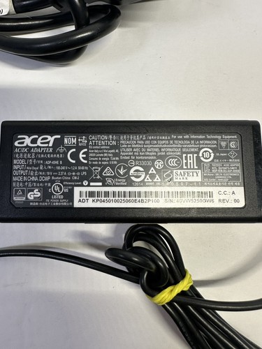 Original Acer 45W AC Power Adapter Charger - 19V 2.37A For Laptop, Model ADP-45HE B