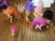 Vintage Lot 7 TROLL Dolls, Accessories Skateboard Russ And Non Russ