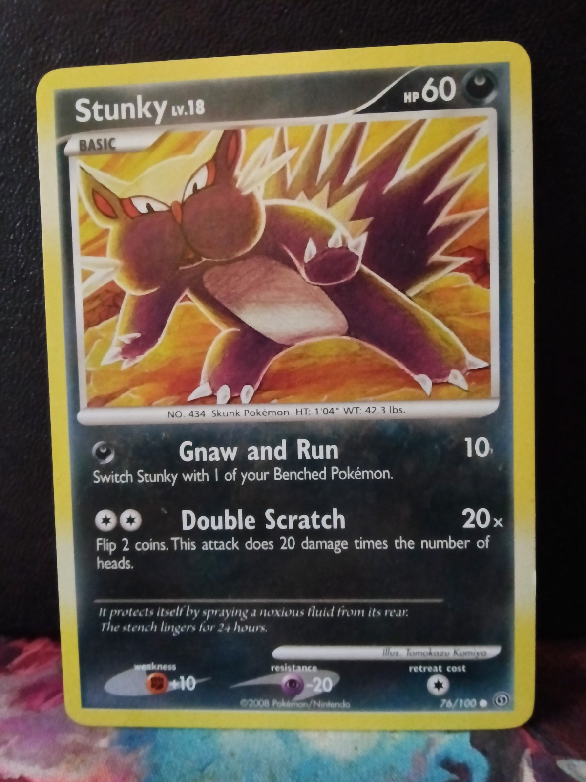 Stunky 76/100 VLP  - Stormfront Pokemon Card - Tomokazu Komiya Art