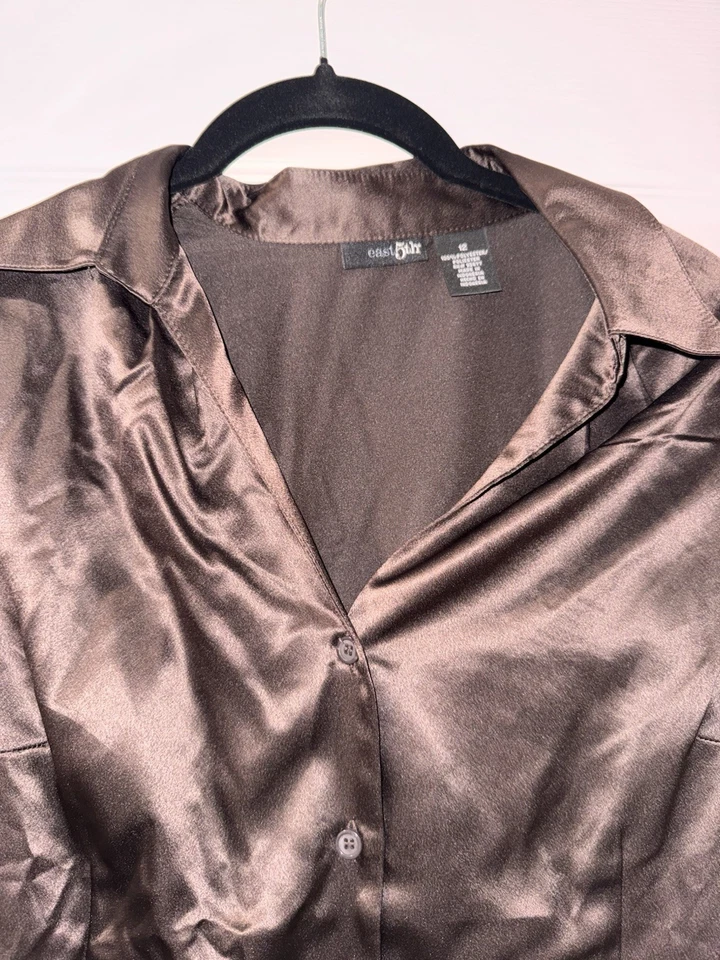 Blusa para mujer marrón satinado con botones talla 12 oficina negocios ropa de trabajo informal Foto 3 de 4