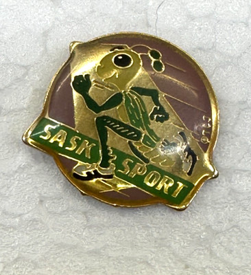 Vintage Saskatchewan Grasshopper Collectible Souvenir Enamel Gold Tone Tack Pin