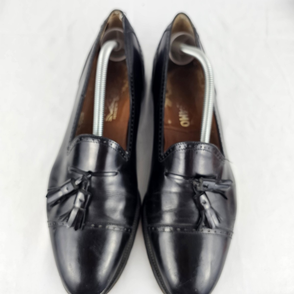 SALVATORE FERRAGAMO Beautiful Black Tasseled Slipons 7EE EXCELLENT! Vintage Salvatore Ferragamo Tassel Loafers // Black Leather  main image 2