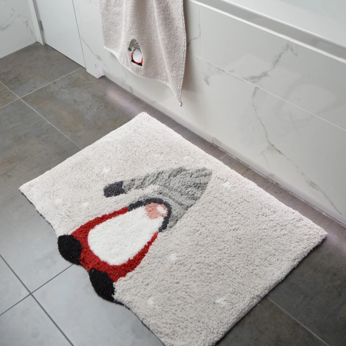Christmas bath mat deals