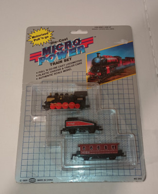 Vintage 1989 Micro Power Pull and Go Die Cast Motorized Train Set Nos #350